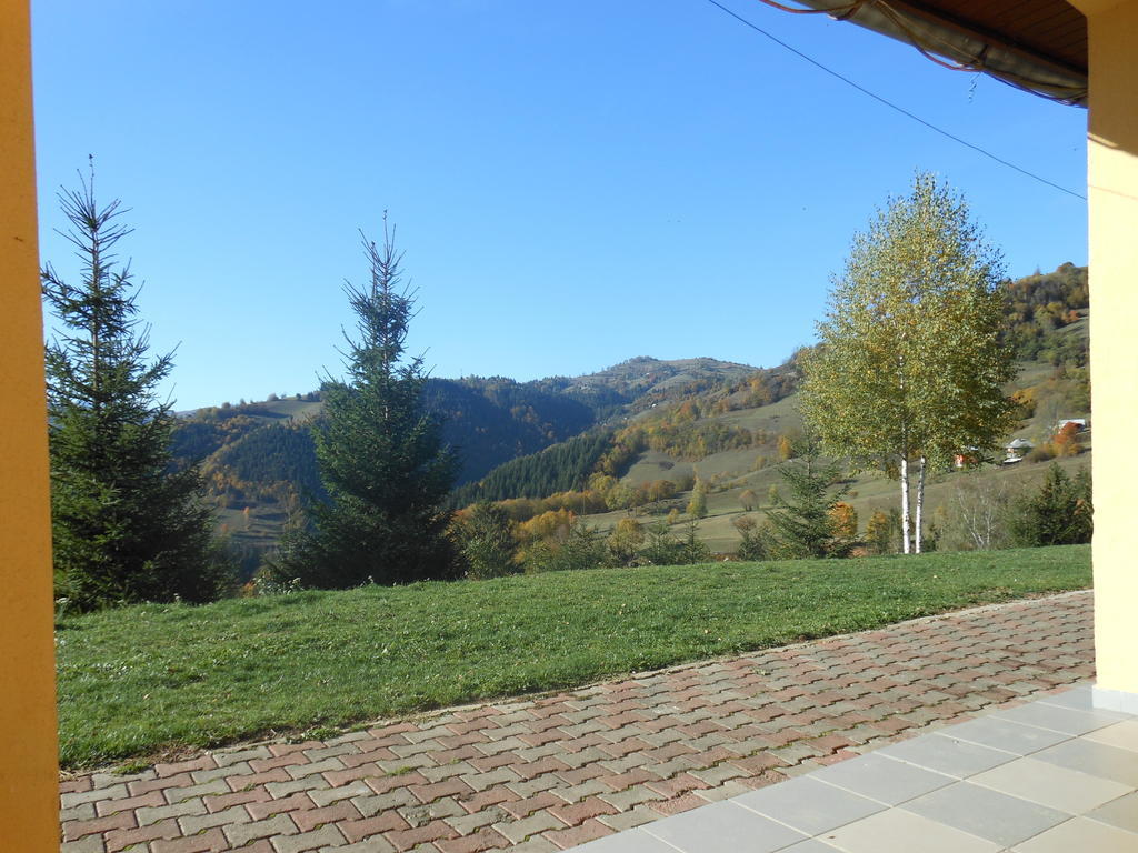 Kings Valley - Sunny Botesti Cîmpeni Exterior foto